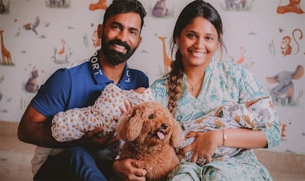 Dinesh Kartik बाबा झाला, पत्नी Dipika Pallikalने जुळ्या मुलांना दिला  जन्म!