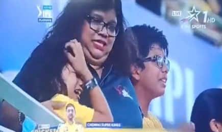 IPL 2021: CSK Fan in Tears After MS Dhoni Hits Winning Run vs DC in Qualifier 1, Video Goes Viral | WATCH