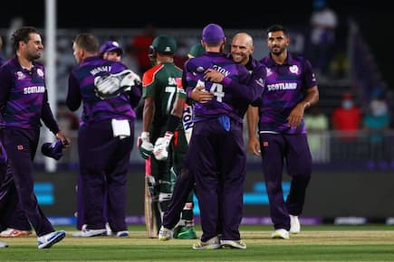 T20WC 2021: Scotland Captain Kyle Coetzer Highlights Challenges Team Faced Before Bangladesh Match, Says Special Feeling To Beat Them