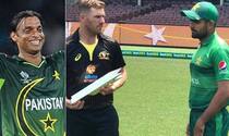 Pak vs aus live shoaib akhtar believes if australia dont get any wickets in the powerplay they will give up 5091924