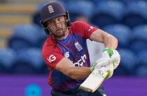 Be Fearless Like Rishabh Pant in Australia, Jos Buttler Indicates to England Teammates
