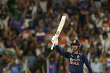 Mumbai indians will retain ishan kishan along with rohit sharma jasprit bumrah kieron pollard irfan pathan 5115850
