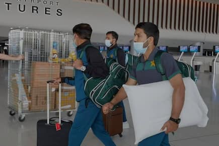 Mohammad Rizwan Explains Reason Behind Carrying Pillow Everywhere, Says It’s Medicated And Helps Him in Speedy Recovery
