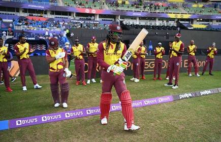 Chris gayle is a great player but didnt live up to the expectations of the fans in t20 world cup samuel badree 5087738