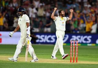 Australia vs england 2nd test england collapse again as australia lead by 282 runs no day 3 5144808
