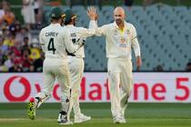 Cricket news ashes aus vs eng 2nd test england all out for 236 australia lead by 237 runs 5144597