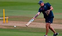Cricket news the ashes england coach chris silverwood will miss 4th test after covid outbreak in england camp 5163143