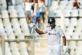 IND vs NZ Today Match, 2nd Test Scorecard: Mayank Agarwal’s Hundred Headlines Day 1 as India Score 221/4 vs New Zealand Despite Virat Kohli-Cheteshwar Pujara Failure