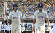 The ashes australia vs england 1st test joe root david malans century partnership help england score 220 2 on day 3 5132807