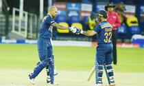 Crickt news if shikhar dhawan wont get place in odi team against south africa it will be injustice with him says aakash chopra 5148072