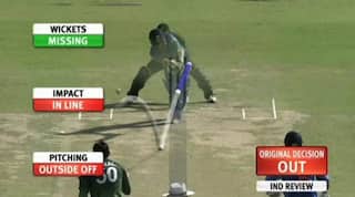 What goes around comes around fans compare dean elgars drs to sachin tendulkars dubious lbw call vs pak in 2011 world cup 5185670