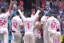 Cricket news ashes aus vs eng 4th test steve smith takes 1st test wicket after 62 months video goes viral 5178191