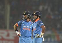 IND vs WI: निगेटिव Covid-19 टेस्ट के बाद ट्रेनिंग पर लौटे शिखर धवन, श्रेयस अय्यर