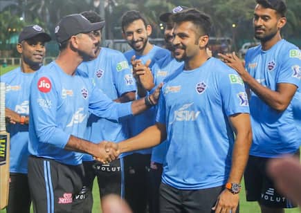 IPL 2022: Rishabh Pant, Axar Patel and Anrich Nortje Have Responsibility To Guide Youngsters Reckons Delhi Capitals Coach Ricky Ponting