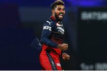 IPL 2022: RCB All-Rounder Hasaranga Celebrates Like Neymar Jr., Calls Him His Favourite Footballer