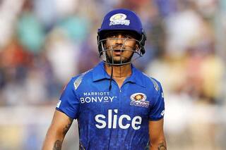 Cricket news ipl 2022 dc vs mi ishan kishan injury update mumbai indian opener taken for scan in hospital 5305672