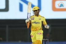 MS Dhoni’s Unbeaten Fifty During IPL 2022 Opener Between CSK-KKR Sets Twitter on Fire