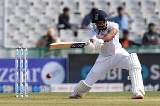 India vs sri lanka 2nd test mayank agarwal gets runout on a no ball in bangalore test 5283593