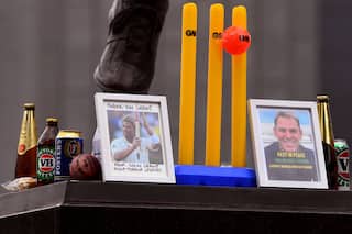 Family and friends bid farewell to shane warne at private funeral 5294223
