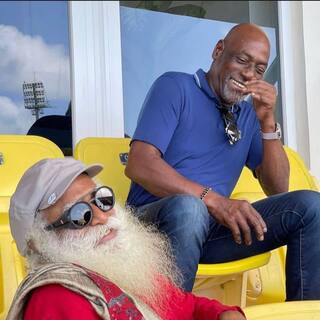 Sir vivian richards lord ian botham came out in support of sadhgurus save soil movement 5282847