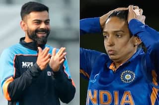 Cricket news indw vs saw virat kohli stands with indian women cricket team after defeat against south africa in knockout match 5307320