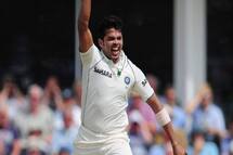 भारतीय फैंस को झटका, तेज गेंदबाज S. Sreesanth ने लिया 'संन्यास'