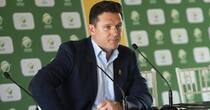 Former south africa captain graeme smith cleared of racism charges 5357909