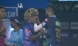 IPL 2022: Hardik Pandya-Lasith Malinga’s Bromance After GT Beat RR is a Treat For All Mumbai Indians’ Fans; PICS go VIRAL