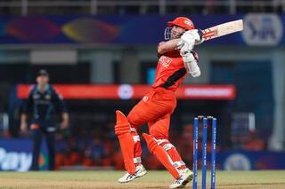 Cricket news ipl 2022 points table orange purple cap holders list gujrat titans out of top 4 after 1st defeat in the tournament 5333003