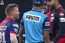 Cricket news dc vs rcb ipl 2022 virat kohli send off david warner after taking wicket 5344989