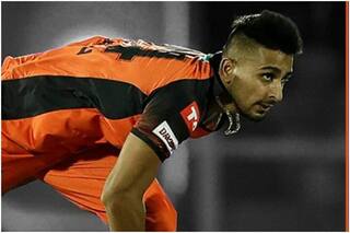 IPL 2022: Dale Steyn Lavishes Praise on Umran Malik, Says Watching Him Bowl At 150 Clicks Consistently is Super Exciting