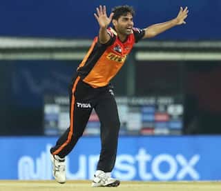 Cricket news ipl 2022 i always argue with bhuvneshwar kumar that he should work hard on his fitness says ravi shastri 5403338