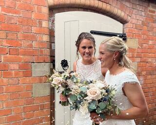 England Women Cricketers Katherine Brunt And Natalie Sciver Tie The Knot