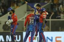 Cricket news delhi capitals net bowler infected with coronavirus team quarantine ahead of todays csk vs dc clash 5380478