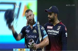IPL 2022: Livid Matthew Wade Reacts After Controversial Dismissal As Virat Kohli Consoles Him | Picture Goes Viral