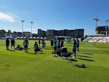 ENG vs NZ: Henry Nicholls, Blair Tickner and Coach Shane Jurgensen Test Positive For COVID Ahead of Lord’s Test