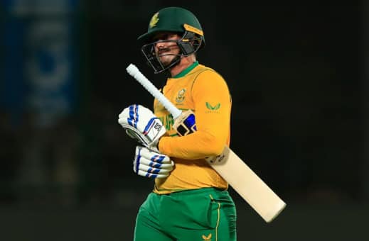 Quinton de Kock is ruled out of the second T20I due to a hand injury
