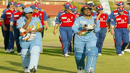 allrounder Rumeli Dhar announced retirement from international cricket