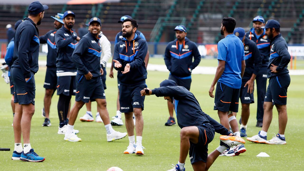 Unknown person running with Virat Kohli on the field, BCCI shared the post