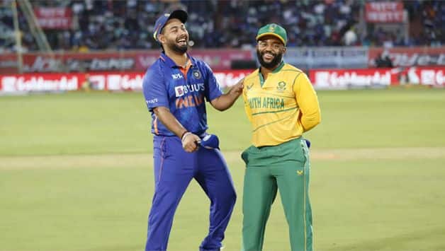 watch rishabh pant not happy after losing toss in third t20i against south africa