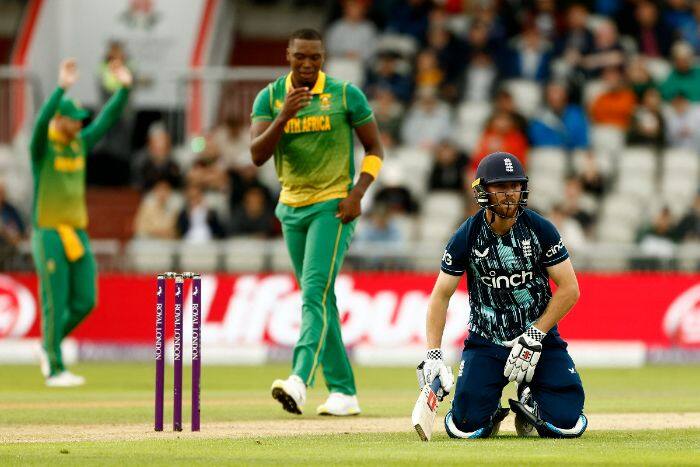 LIVE ENG vs SA 3rd T20I Score:  De Kock Departs Without Scoring, SA In Early Trouble