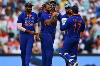 England s wicket caught in India s swing in the first match now the second match will begin know How will be the weather in london today