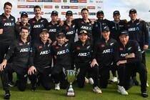 new zealand beat ireland just one run in third odi at dublin video