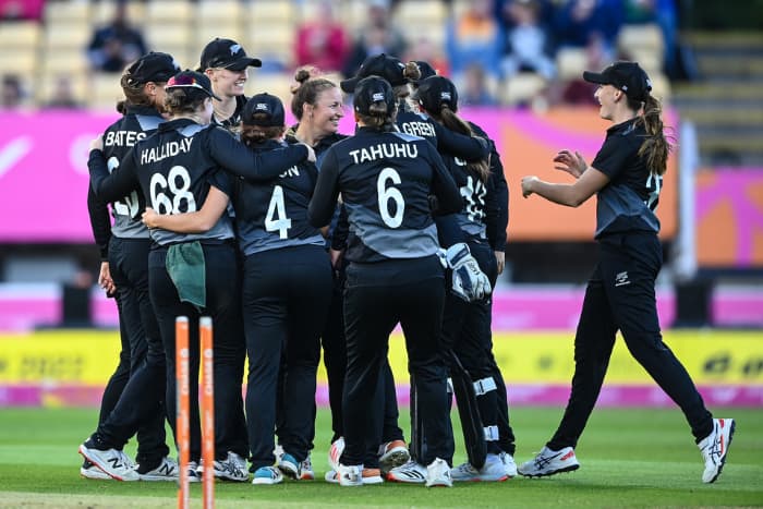 NZ-W vs ENG-W Dream11 Team Prediction, New Zealand Women vs England Women: Captain, Vice-Captain, Probable XIs For Commonwealth Women’s Cricket 2022, Match 12, at Edgbaston, Birmingham