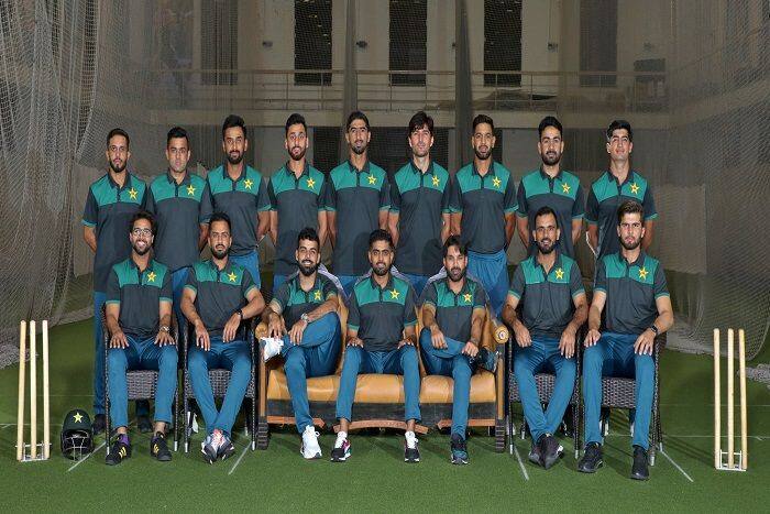After a week of logjam, star Pak cricketers sign PCB’s amended central contracts