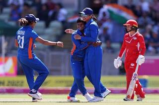 CWG Semifinal: Elegant Smriti, Brilliant Rana take India to final