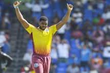 IND vs WI:  घर पर बीमार मां को समर्पित किया मैकॉय ने अपना 'सिक्सर'