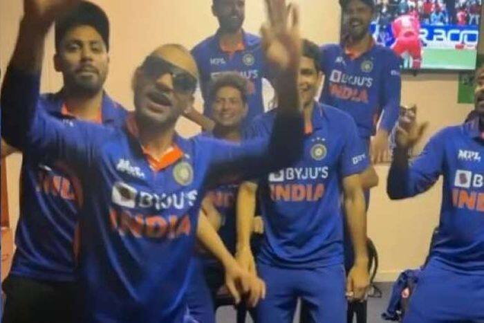 watch indian team dance video on kala chashma went viral after winning series against zimbabwe