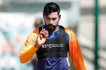 Warwickshire signed Mohammed Siraj for County Championship