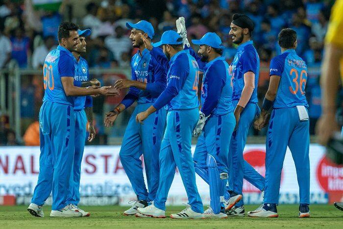 IND vs SA: अर्शदीप और चाहर की  गेंदबाजी से पस्त हुई साउथ अफ्रीका, भारत ने दर्ज की 8 विकेट से बड़ी जीत 
